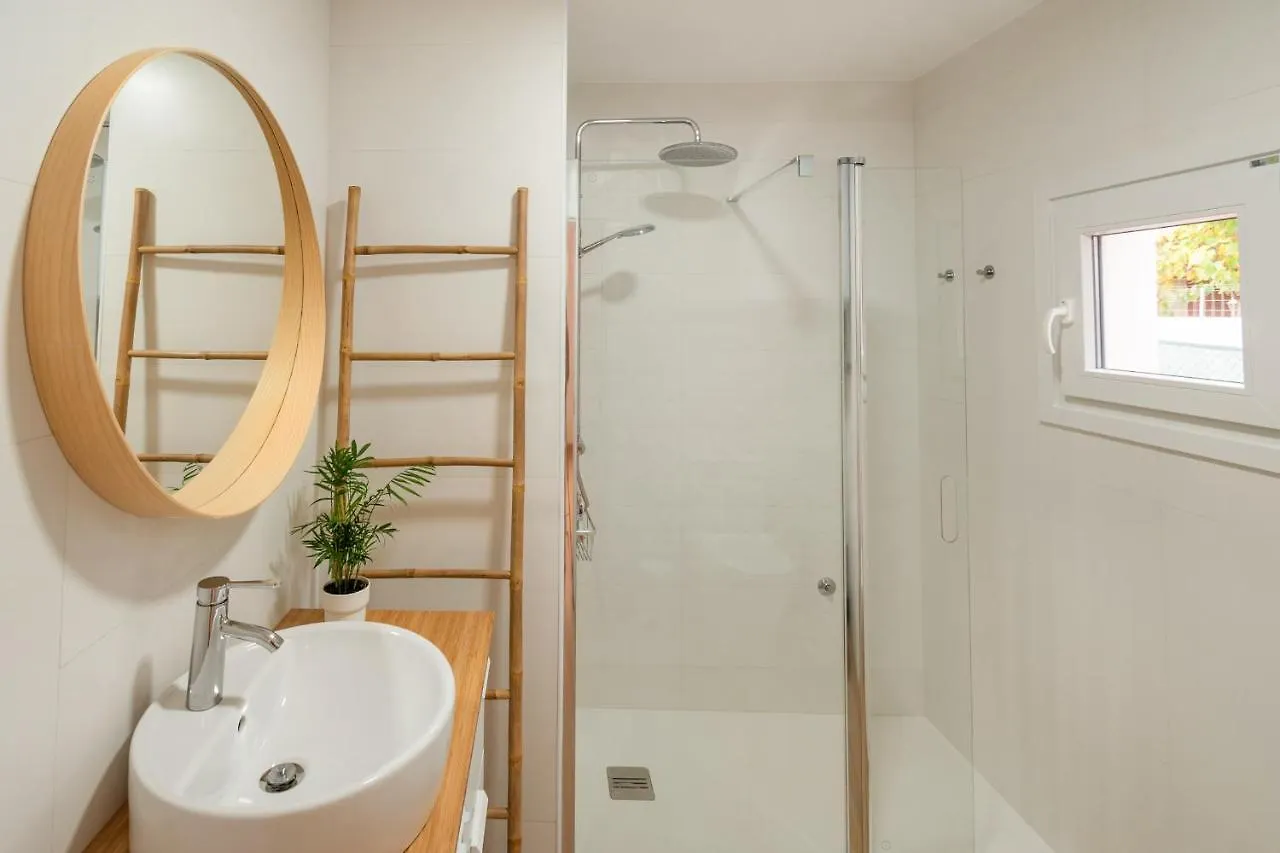 Semesterbostad Casa Con Gran Jardin Cerca De La Playa - Baix Villa Tarragona